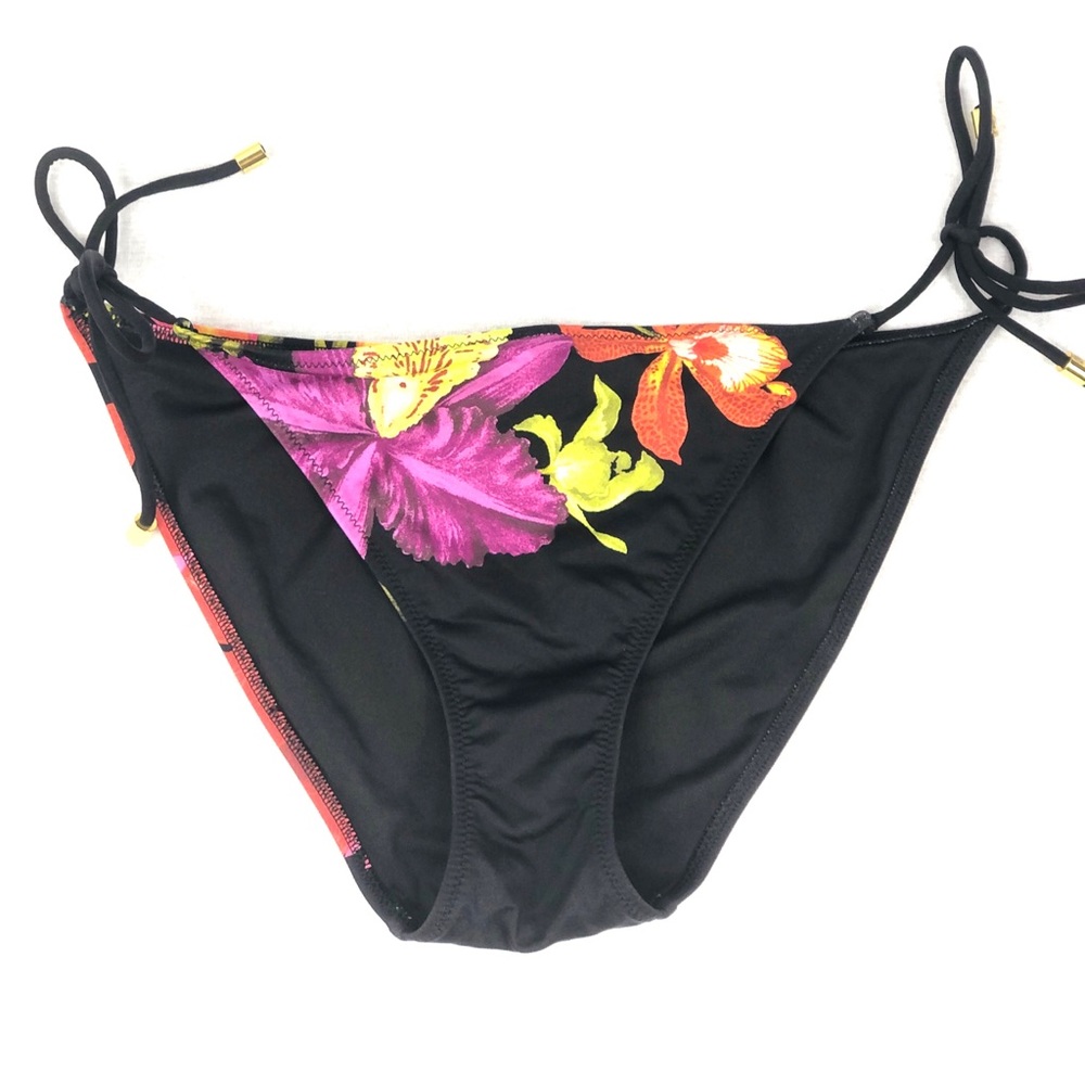 ❤️ 3/$30 VS black/floral bikini bottoms
